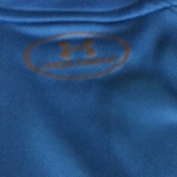 Under Armour quarter zip long sleeved shirt - Picture 3 of 4